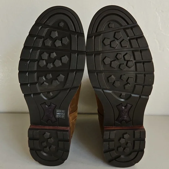 ARIAT Wexford Waterproof Chelsea Boots - Nwot - Picture 6 of 7